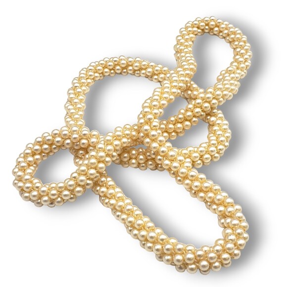 Vintage Cream Yellow Faux Pearl Necklace - Picture 1 of 6